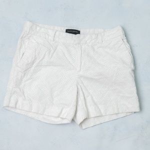 Banana Republic White Eyelet Shorts Size 4
